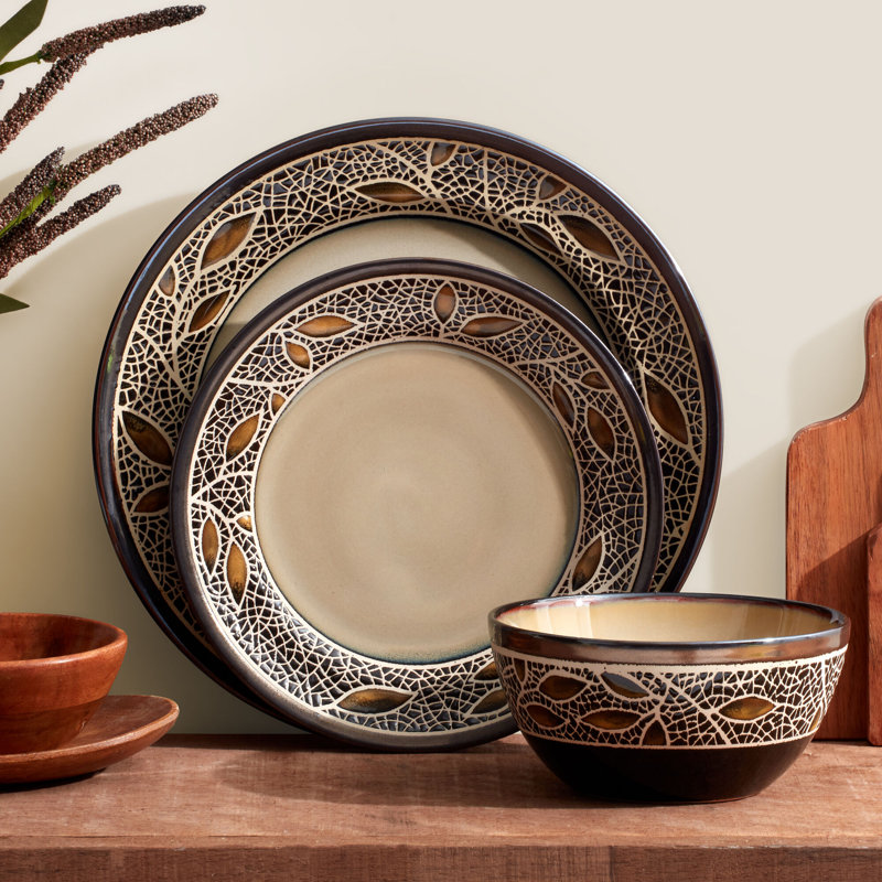 Mikasa Alexandria 16-Piece Stoneware Dinnerware Set, Service for 4
